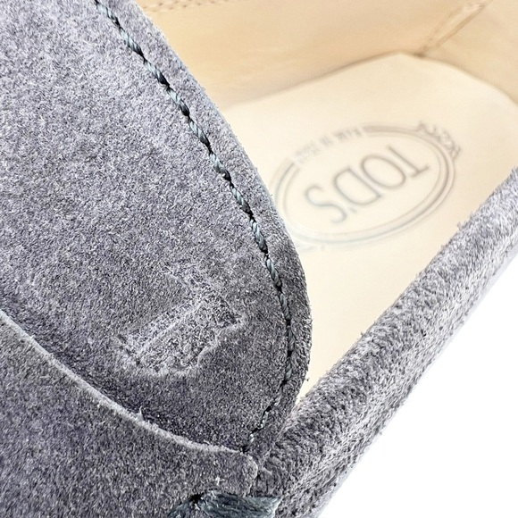 Tod’s Gommino Driving Shoes Gray Suede Euro Size 37.5 US 7.5 Moccasins Mocs tods - Picture 8 of 12